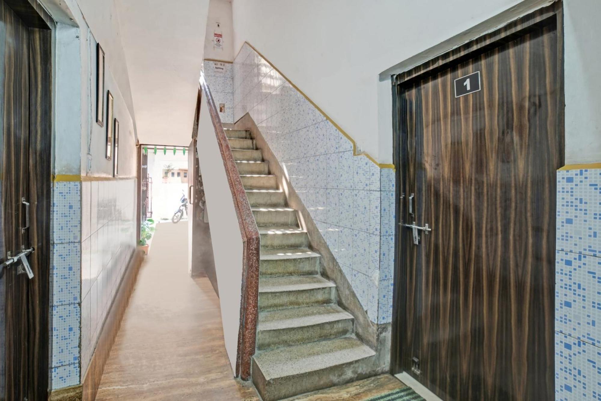 Hotel O Prakash Inn Jamshedpur Bagian luar foto